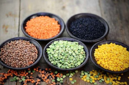 Prevent Osteoporosis Naturally: Thierry Souccar’s Top Tips 2 natural remedies for osteoporosis with potassium-rich foods